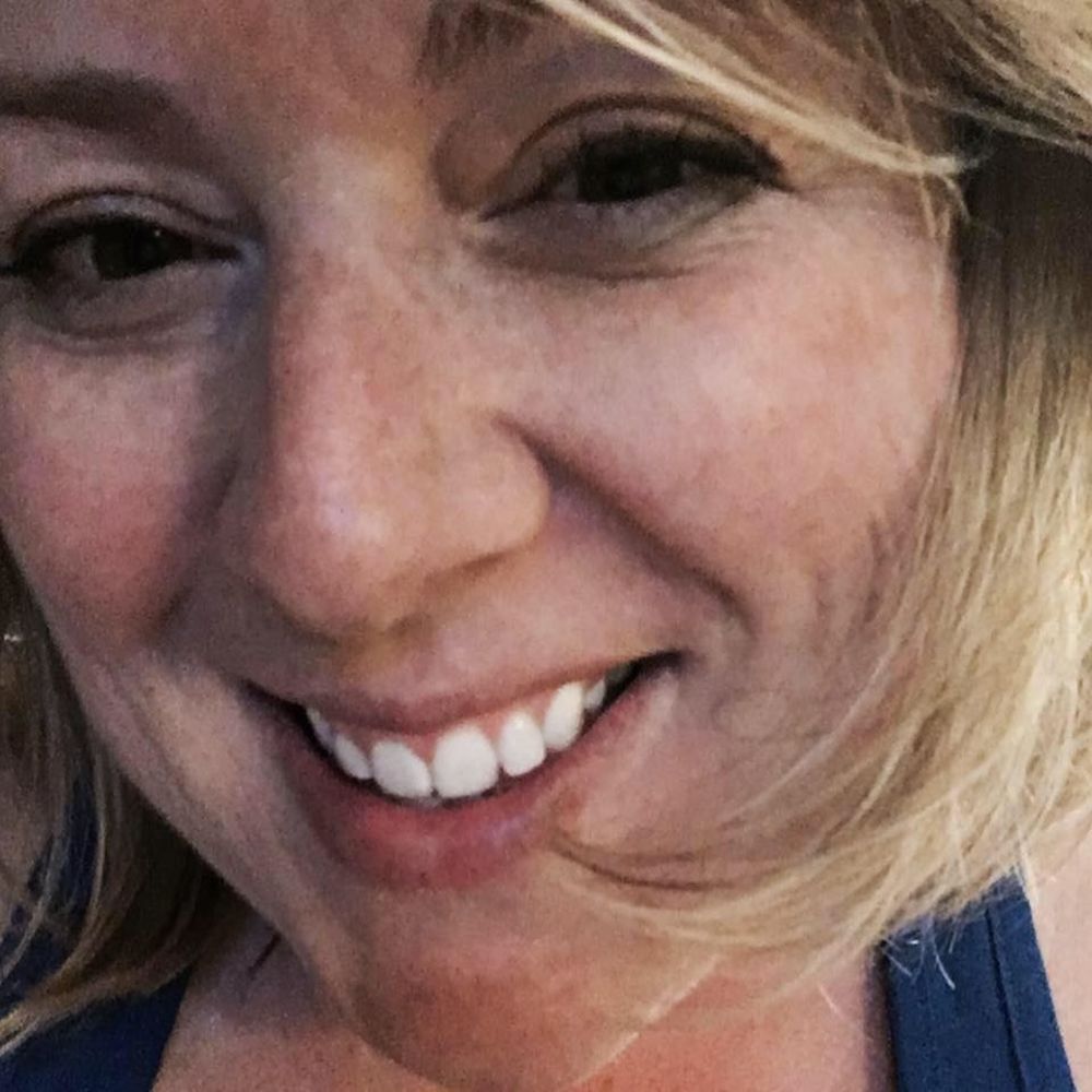 Meet your Posher, Jennifer